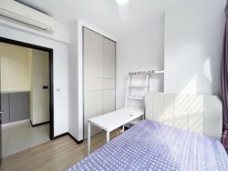 Lake Life (D22), Condominium #556432481